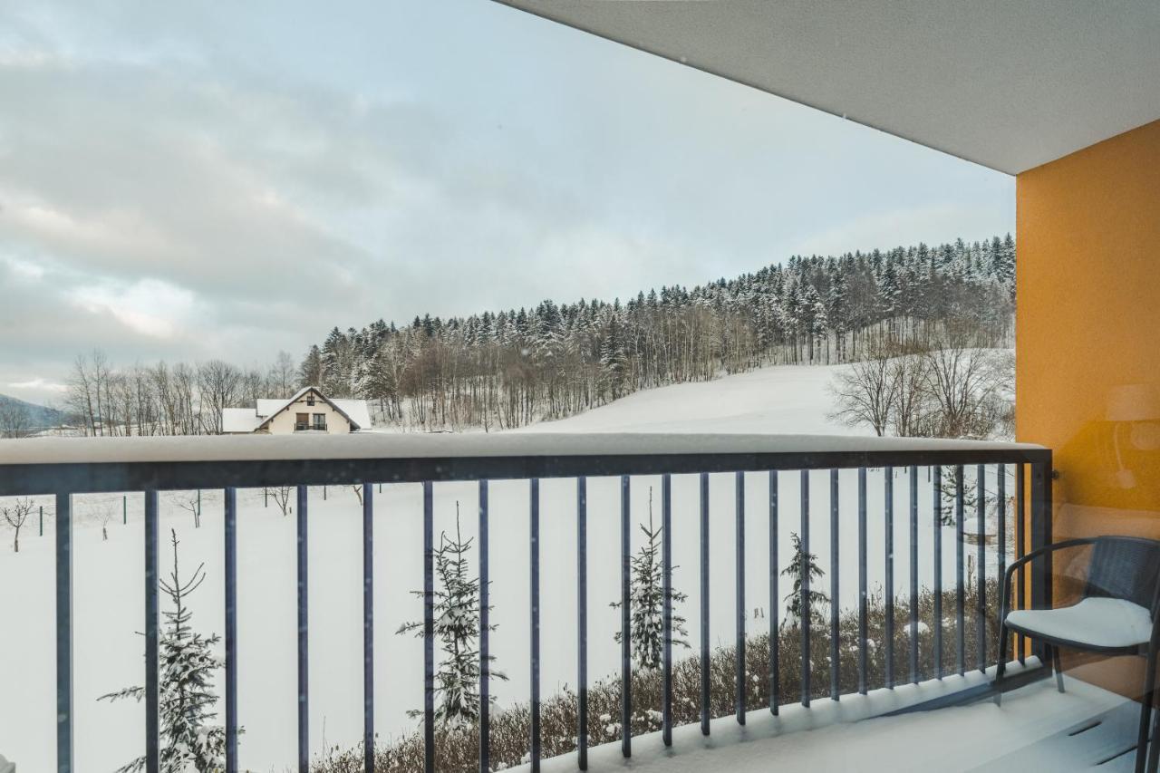 Szczyrk Ptasie Apartamenty Nowosc Z Widokiem Na Gory Exteriör bild